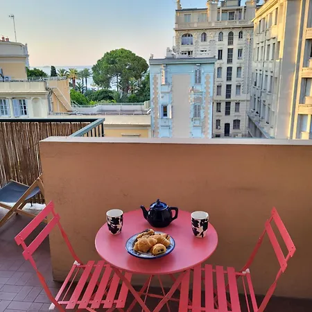 2p Cosy Avec Terrasse, Vue & Plages A Pied Apartmán Nice