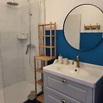 Апартаменты 2p Cosy Avec Terrasse, Vue & Plages A Pied Ницца